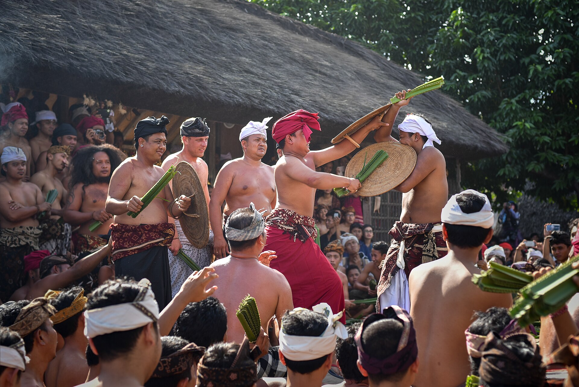 Gazebo Kayu Sanur